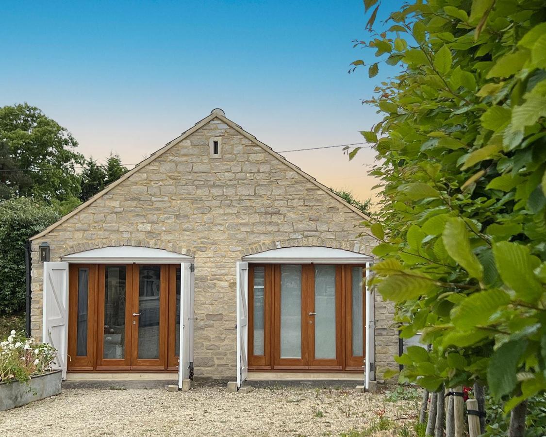 Whitley Old Garage Διαμέρισμα Εξωτερικό φωτογραφία